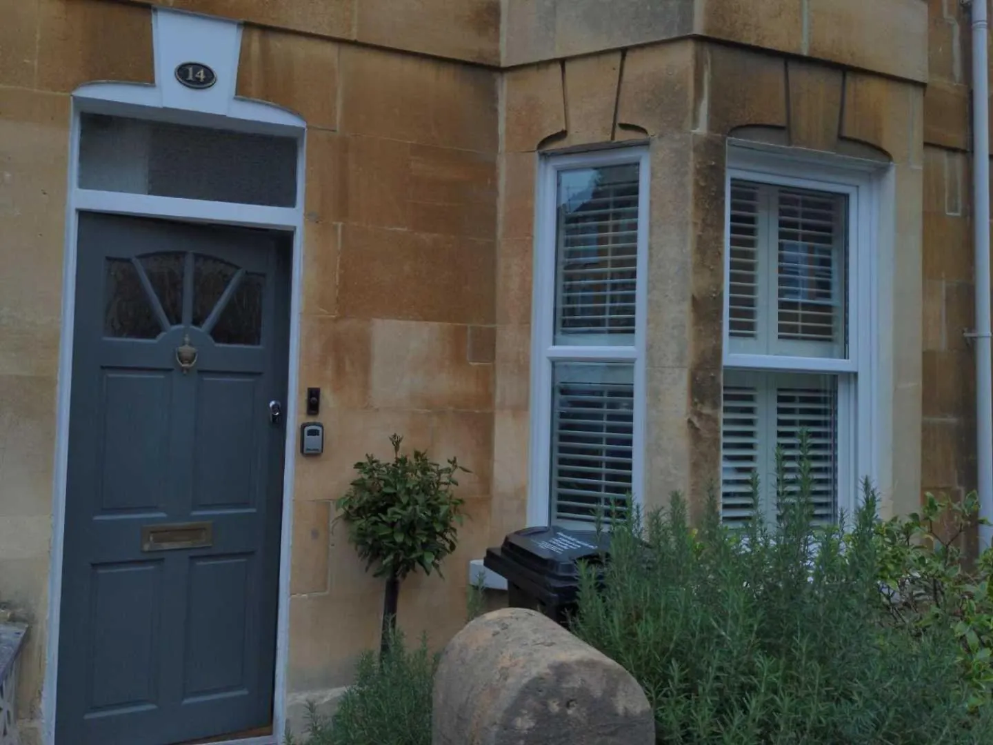 Pass The Keys Beautiful 3 Bedroom House With Great Views Of Μπαθ